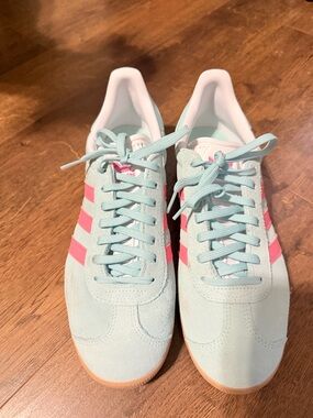 Adidas gazelles